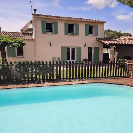 Chez Mimacha Villa *